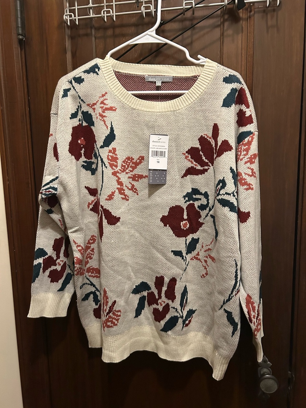 Daniel Rainn NWT Floral Sweater